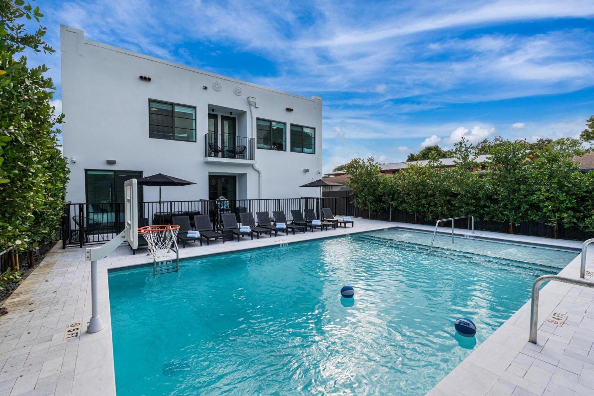 Apartmán Lux Retreat By Renzzi Miami Exteriér fotografie