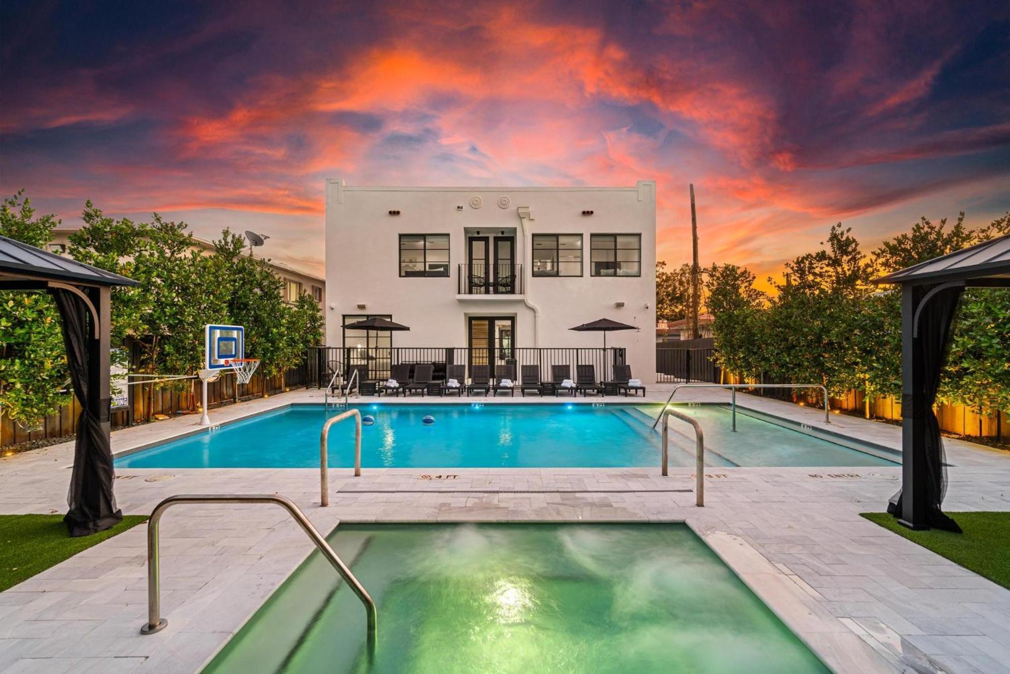 Apartmán Lux Retreat By Renzzi Miami Exteriér fotografie